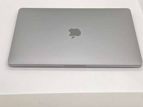 MacBook Pro A1989 13.3inch - i7-8569U 2.80 GHZ / 16 GB / 256 GB - 2019