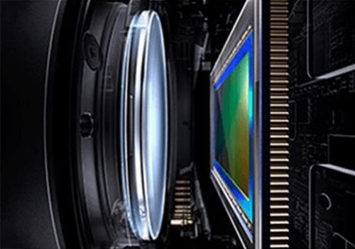 Canon RF 16mm f/2.8 STM